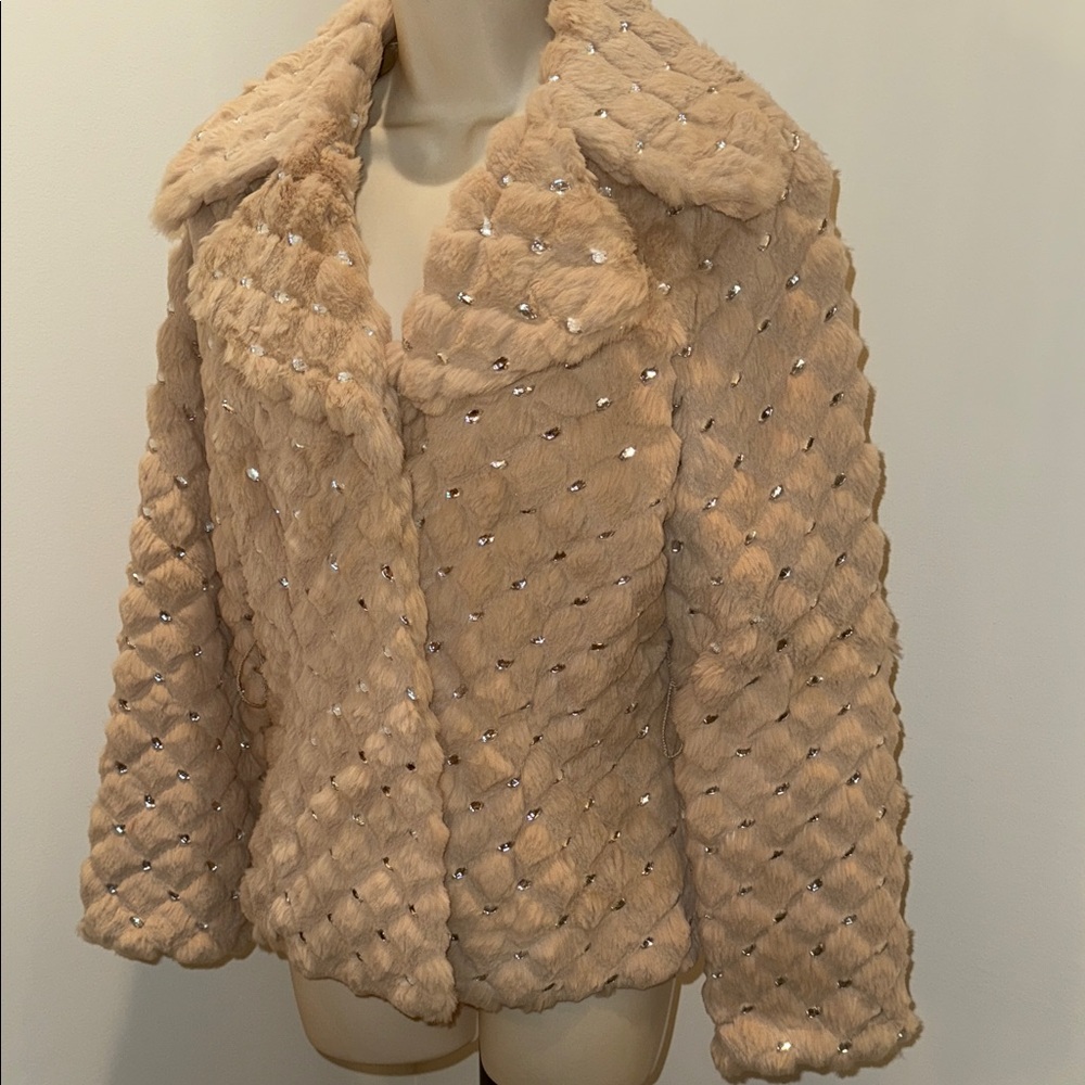 RARE! Gorgeous Vintage Genuine Fur & Rhinestone Coat - Picture 4 of 6